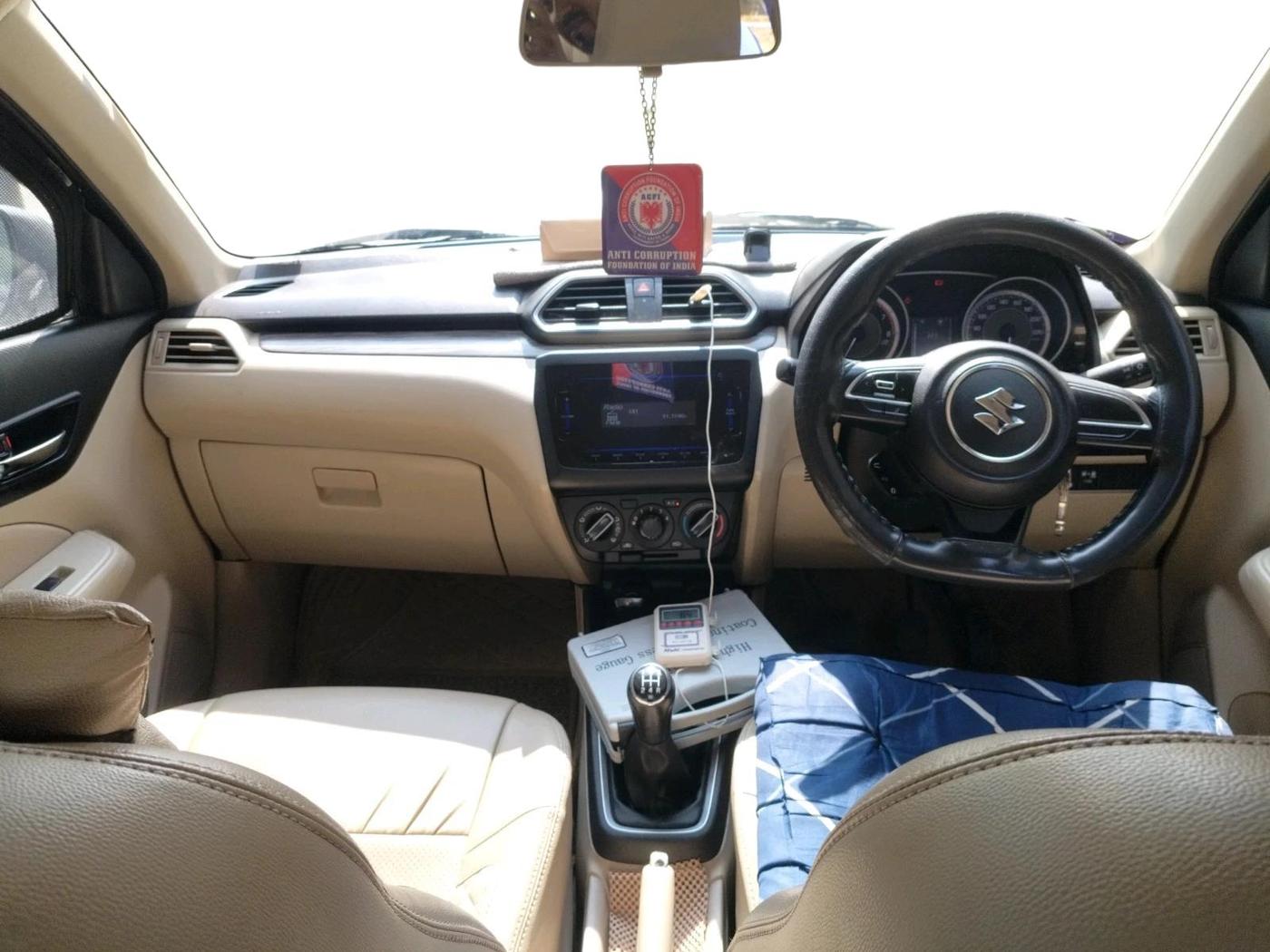 2022 Maruti Dzire VXI CNG, CNG, Manual, 83,318 km, interior