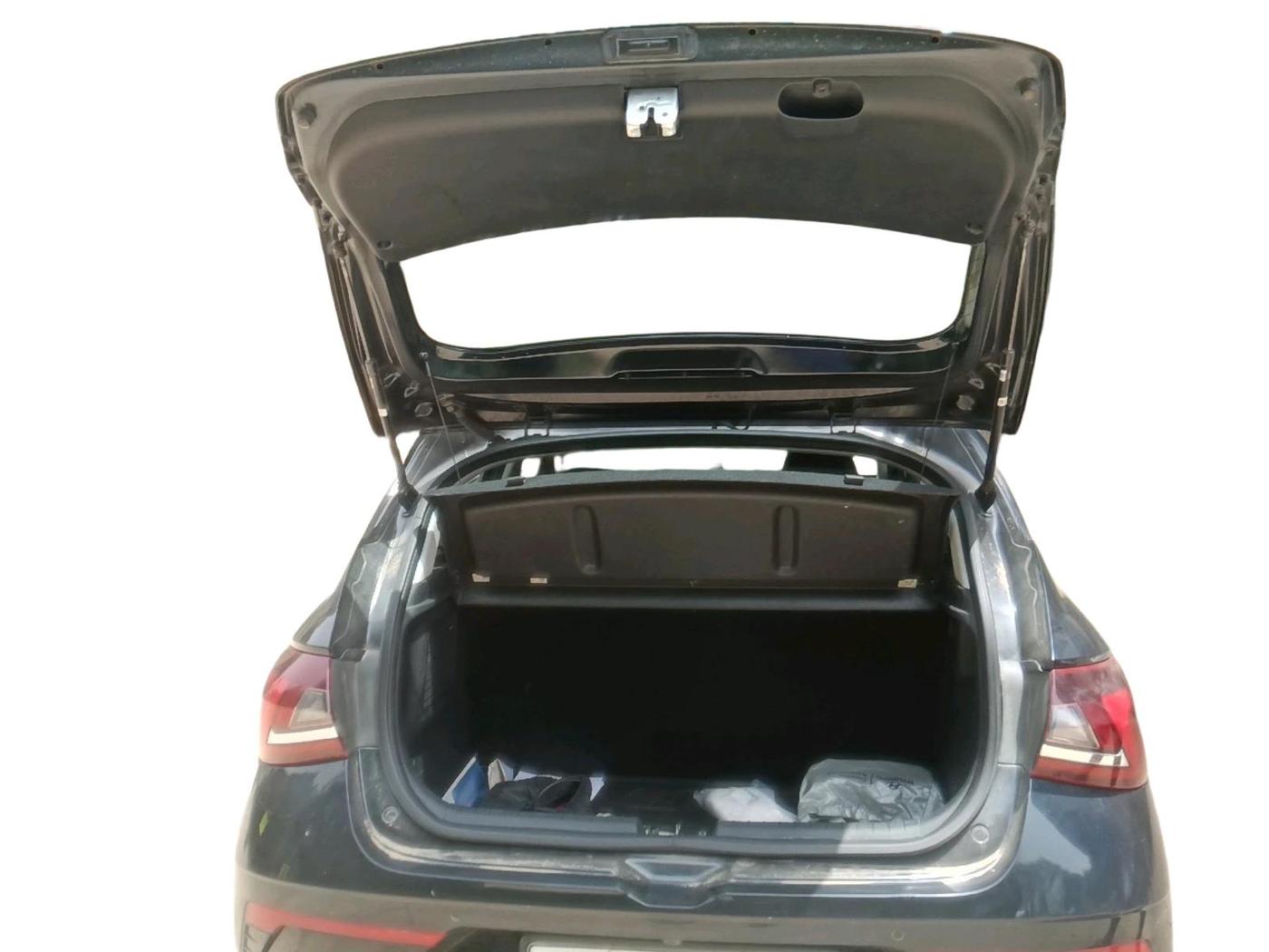2024 Hyundai NEW I20 ASTA 1.2 MT, Petrol, Manual, 23,414 km, exterior