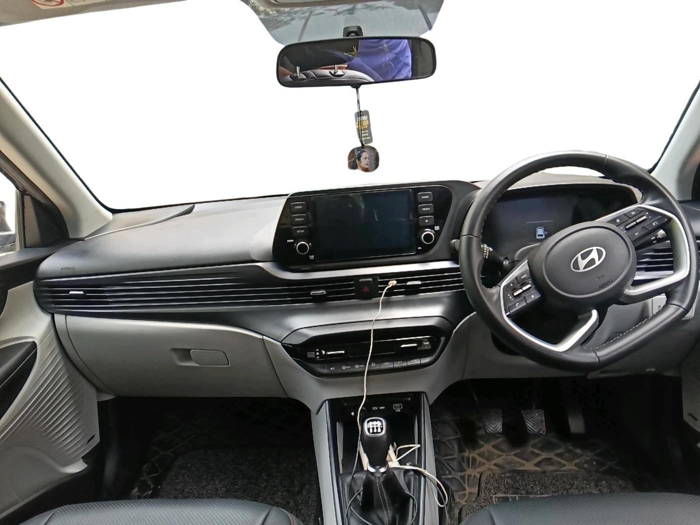 2024 Hyundai NEW I20 ASTA 1.2 MT, Petrol, Manual, 23,414 km, interior