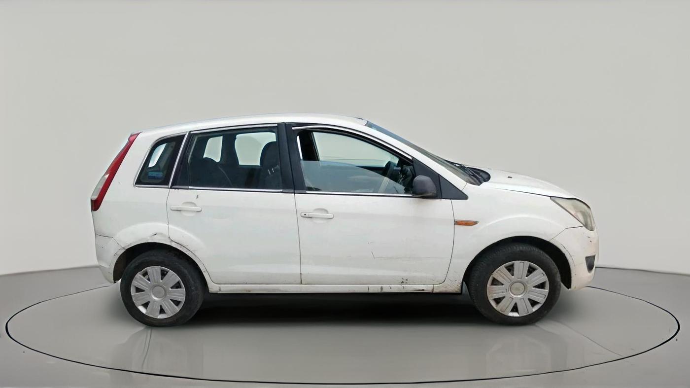 2011 Ford Figo TITANIUM 1.2 PETROL, Petrol, Manual, 83,991 km, exterior