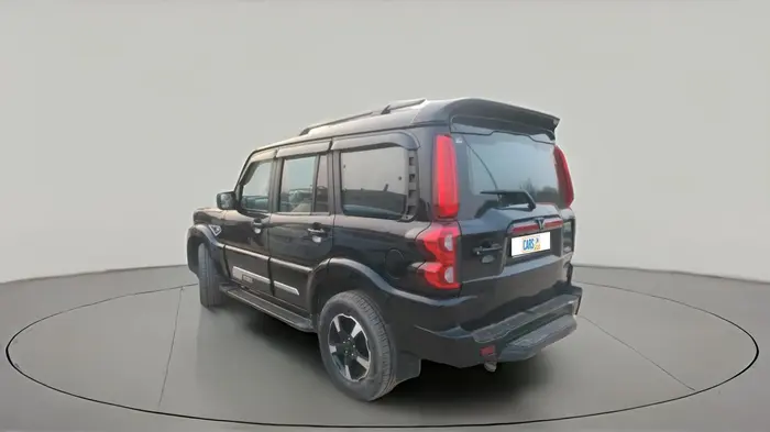 2022 Mahindra SCORPIO CLASSIC S11 7STR, Diesel, Manual, 76,598 km, exterior