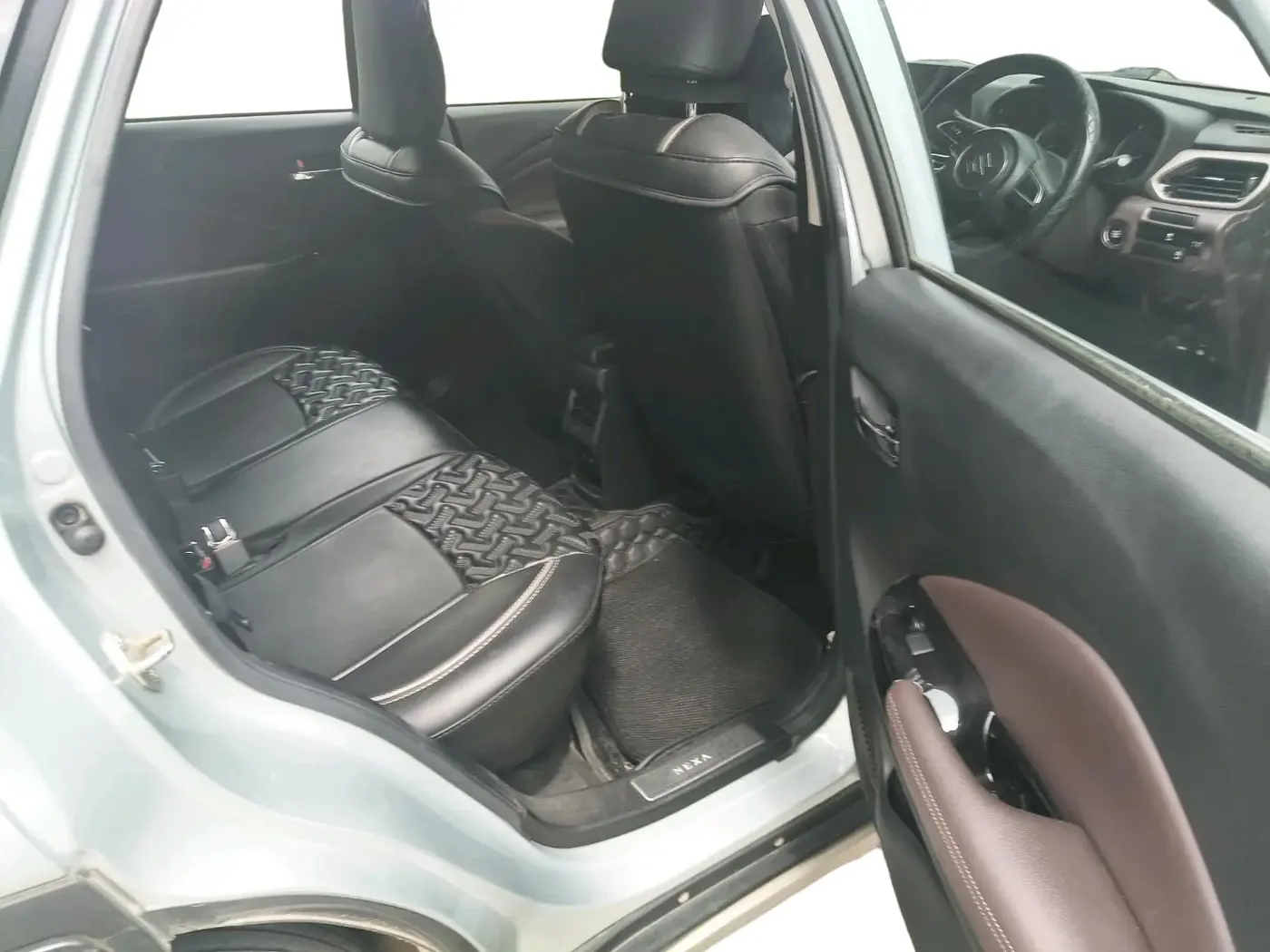 2023 Maruti FRONX ZETA 1.0L TURBO 6 AT, Petrol, Automatic, 24,707 km, interior