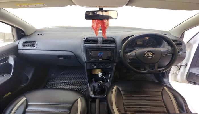 2022 Volkswagen Polo TRENDLINE 1.0L, Petrol, Manual, 45,348 km, interior