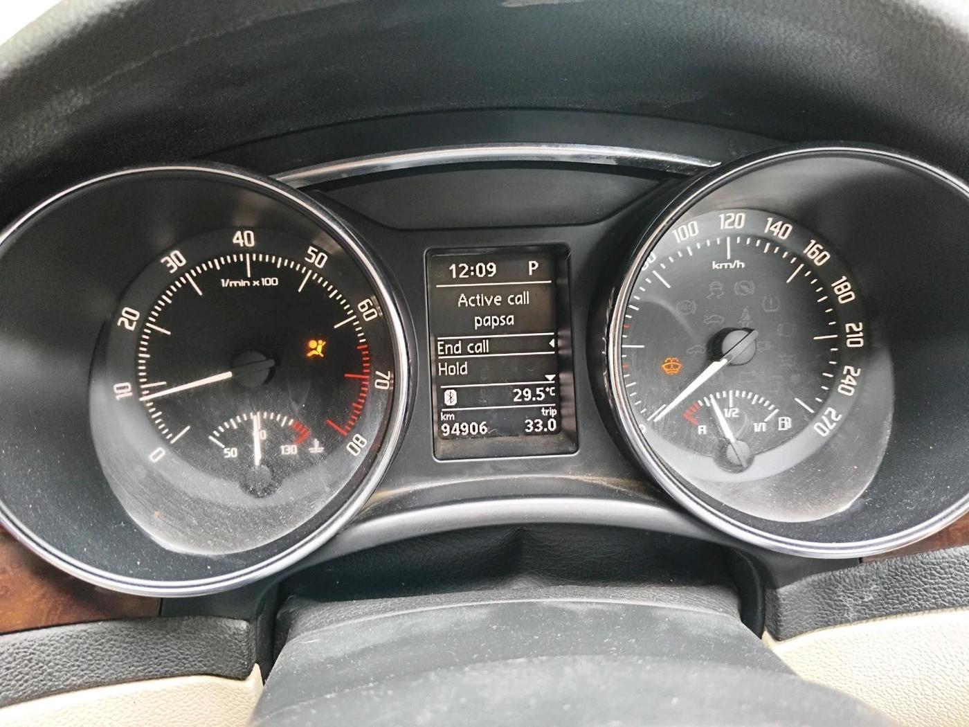2014 Skoda Superb ELEGANCE 1.8 TSI AT, Petrol, Automatic, 94,906 km, interior