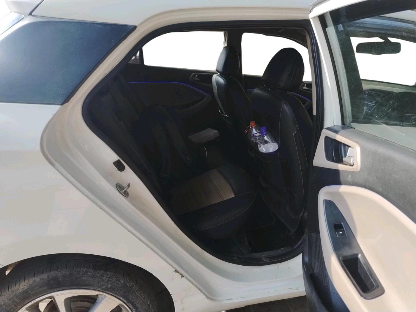 2014 Hyundai Elite i20 ASTA 1.2, Petrol, Manual, 1,37,824 km, interior