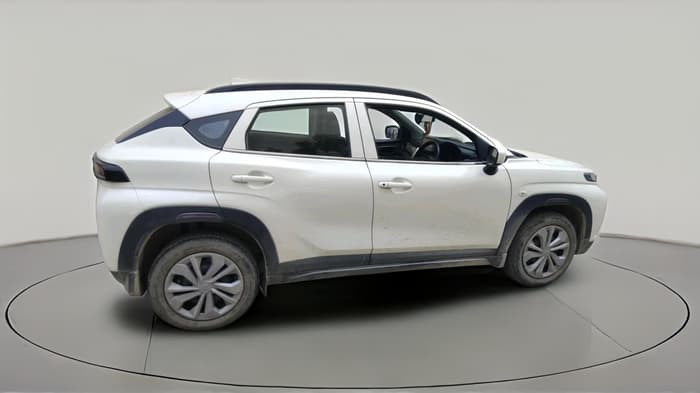2024 Maruti FRONX SIGMA 1.2 MT, Petrol, Manual, 25,000 km, exterior