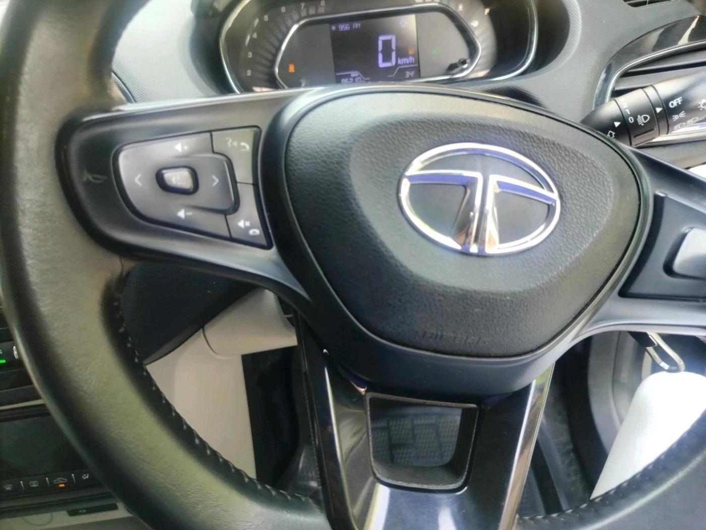 2022 Tata Tiago XZ PLUS CNG, CNG, Manual, 86,210 km, interior