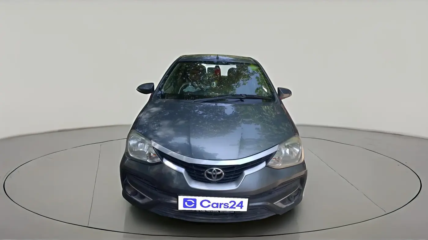 2017 Toyota Etios Liva V, Petrol, Manual, 1,64,154 km, exterior