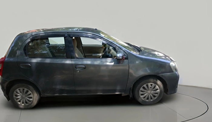 2017 Toyota Etios Liva V, Petrol, Manual, 1,64,154 km, exterior