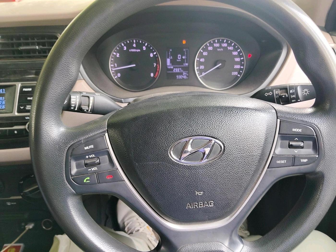 2017 Hyundai Elite i20 SPORTZ 1.2, Petrol, Manual, 93,048 km, interior
