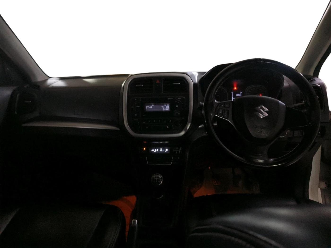 2020 Maruti Vitara Brezza VXI, Petrol, Manual, 53,254 km, interior