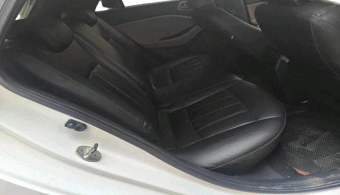 2018 Hyundai Elite i20 ASTA 1.4 CRDI (O), Diesel, Manual, 1,11,449 km, interior