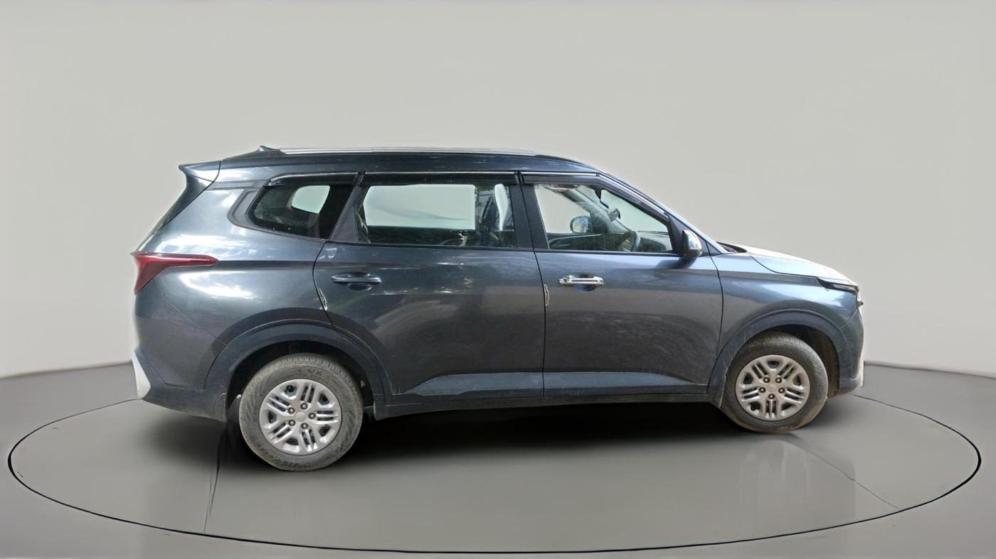 2023 KIA CARENS PRESTIGE 1.5 PETROL 7 STR, Petrol, Manual, 13,340 km, exterior