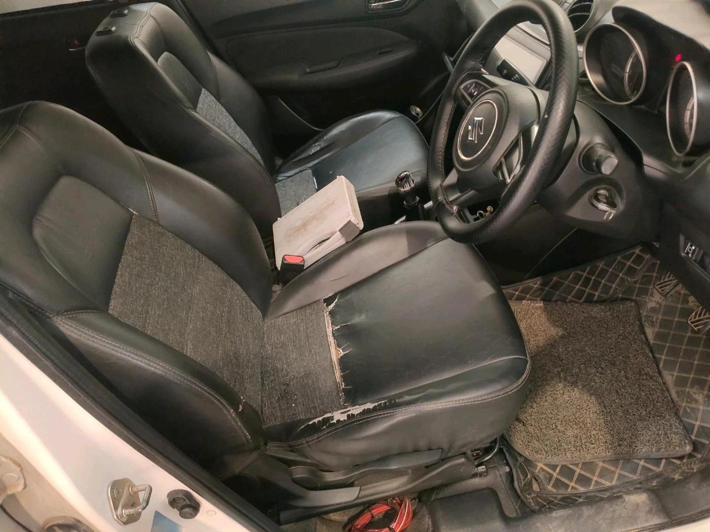 2019 Maruti Swift VXI, CNG, Manual, 1,05,694 km, interior