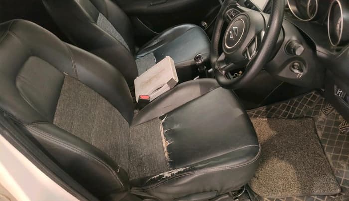 2019 Maruti Swift VXI, CNG, Manual, 1,05,694 km, interior