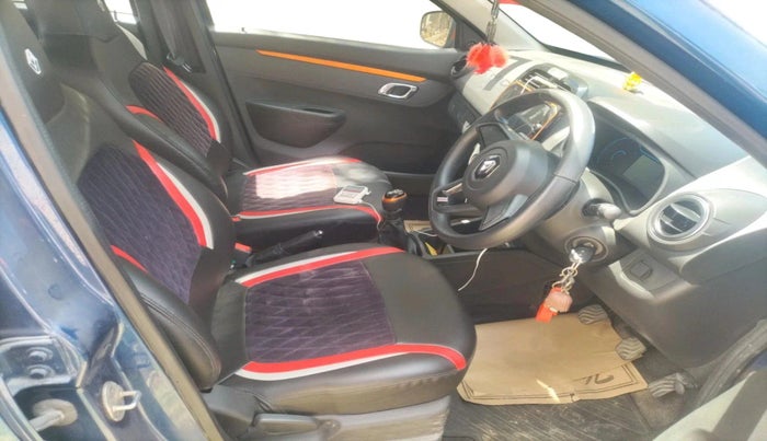 2021 Renault Kwid CLIMBER 1.0 (O), Petrol, Manual, 5,283 km, interior