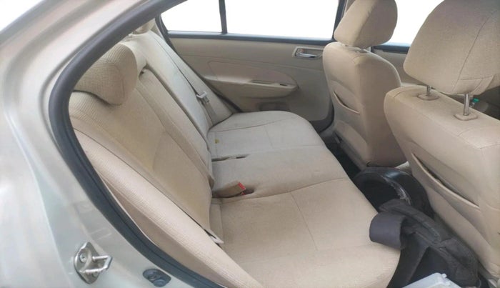 2016 Maruti Swift Dzire VXI, Petrol, Manual, 1,22,124 km, interior