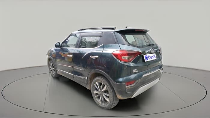 2021 Mahindra XUV300 W8 (O) 1.5 DIESEL AMT, Diesel, Automatic, 1,57,231 km, exterior