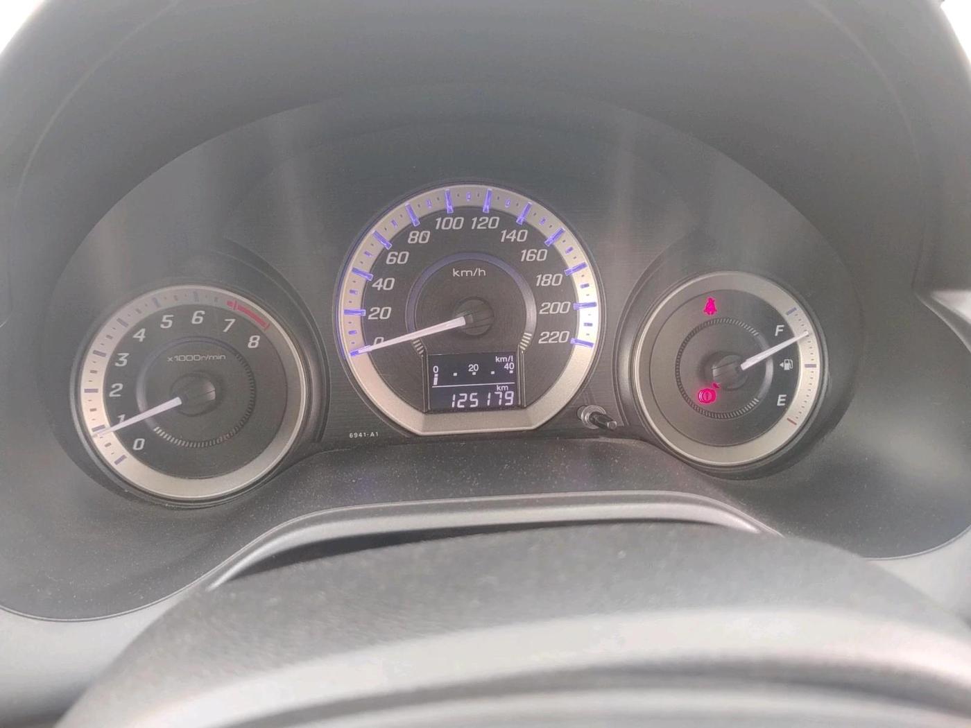 2012 Honda City 1.5L I-VTEC V MT, Petrol, Manual, 1,25,179 km, interior