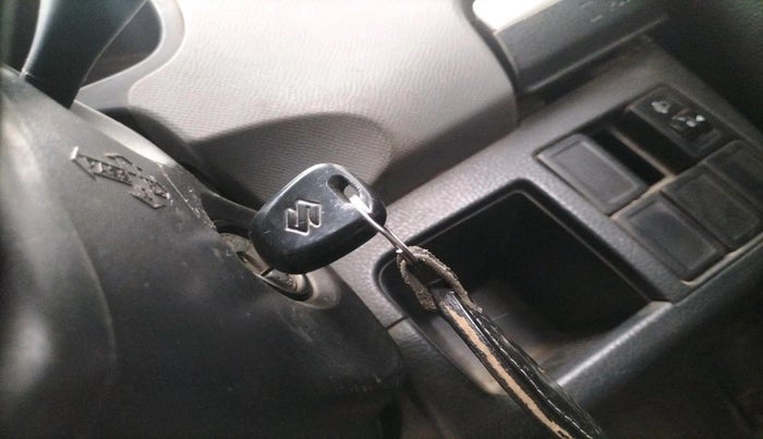 2012 Maruti Wagon R 1.0 LXI, CNG, Manual, 94,467 km, interior