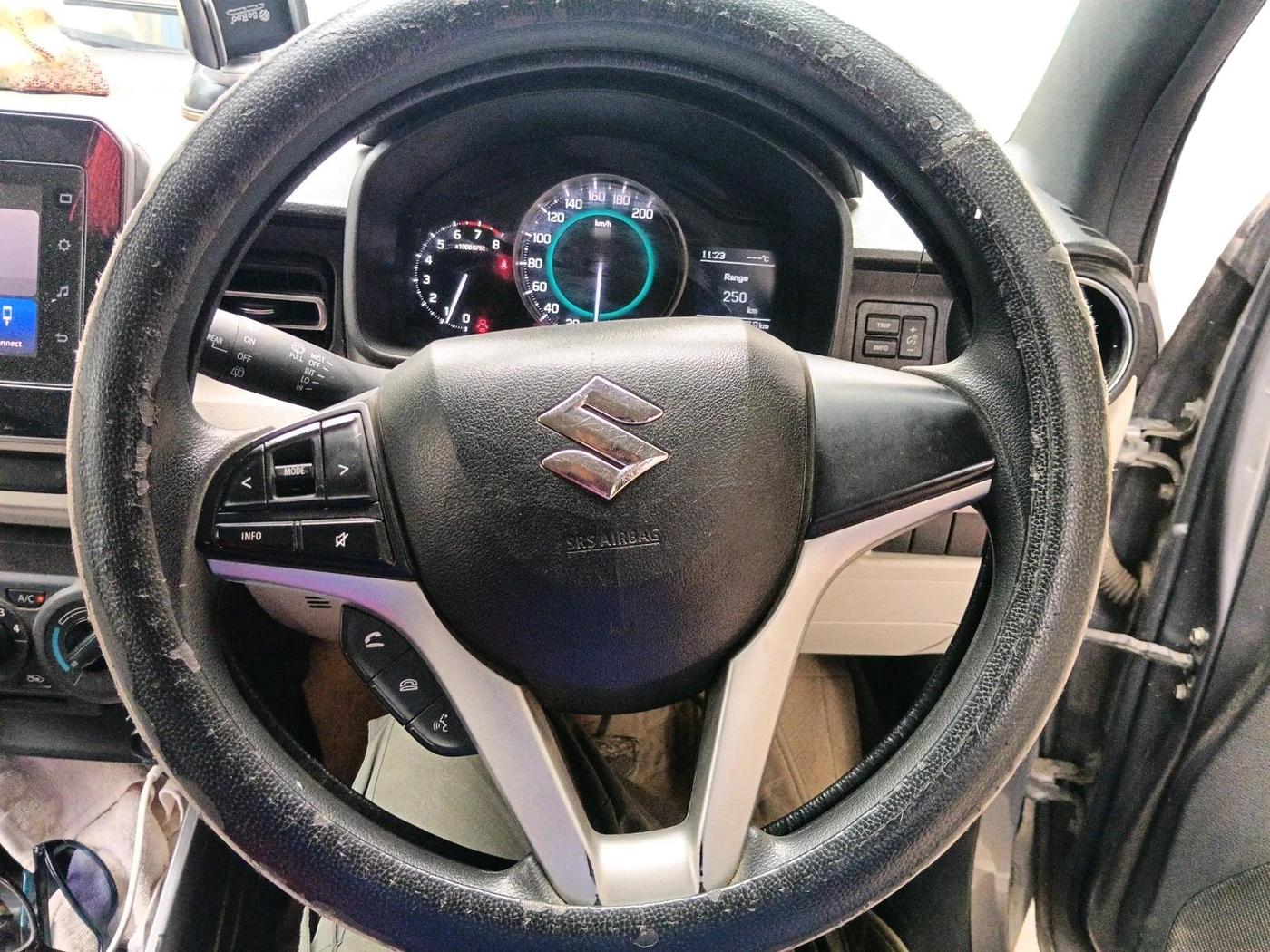 2020 Maruti IGNIS ZETA 1.2 AMT, Petrol, Automatic, 39,939 km, interior