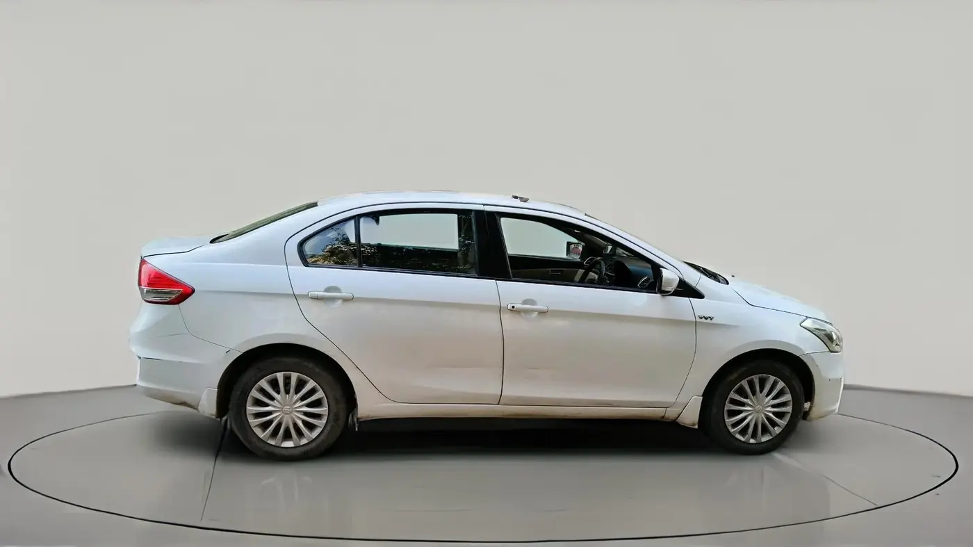2016 Maruti Ciaz VXI+, Petrol, Manual, 1,08,010 km, exterior