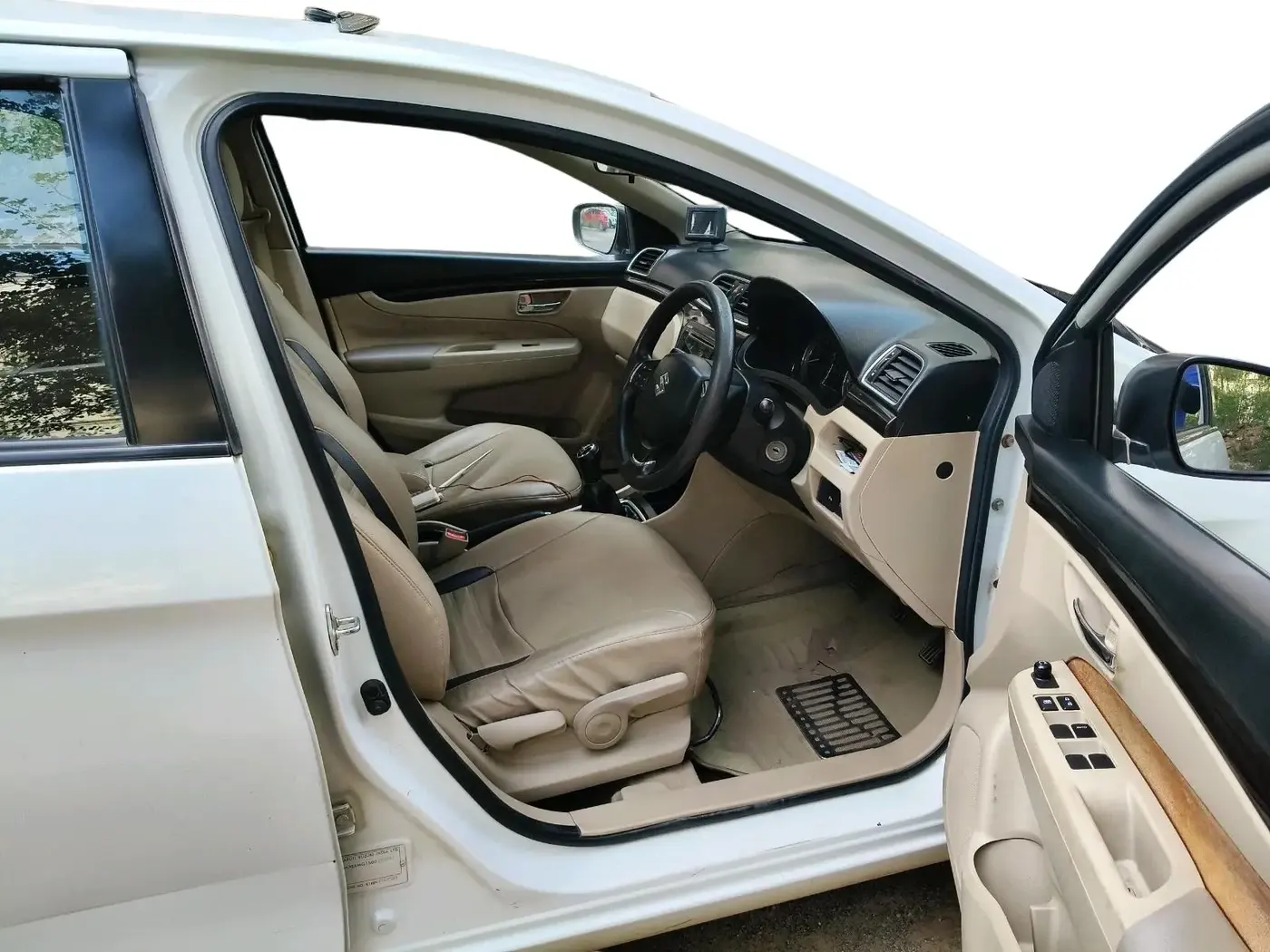 2016 Maruti Ciaz VXI+, Petrol, Manual, 1,08,010 km, interior