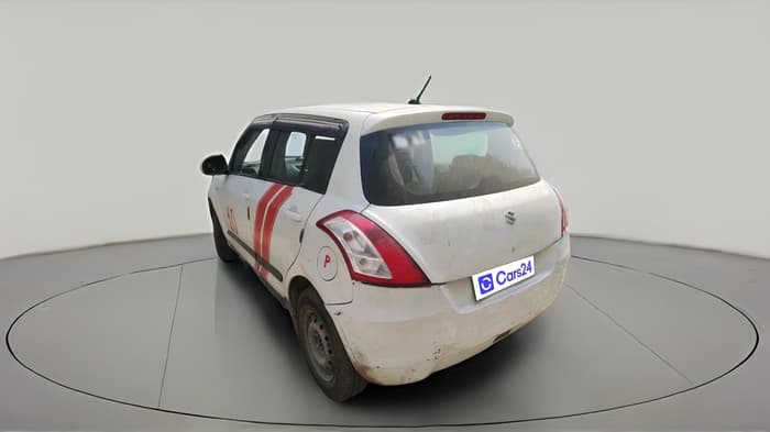 2014 Maruti Swift VXI, CNG, Manual, 1,38,231 km, exterior