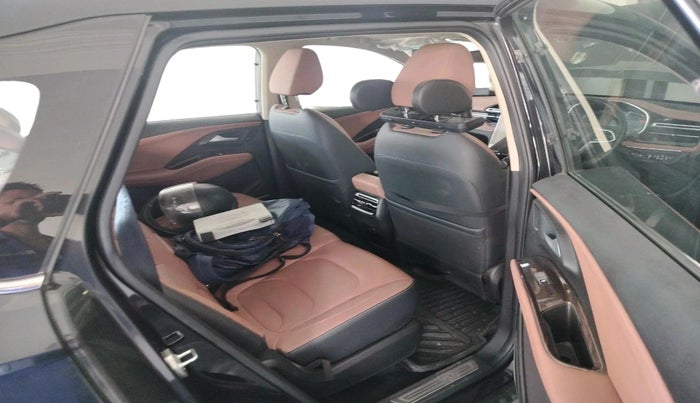 2023 MG HECTOR PLUS SAVVY PRO 1.5 TURBO CVT 7 STR, Petrol, Automatic, 44,084 km, interior