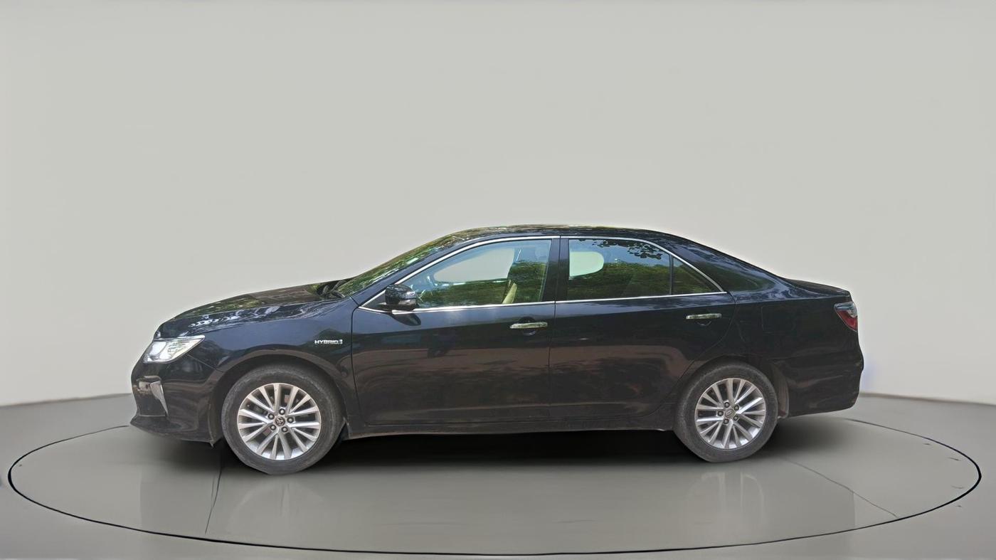 2015 Toyota Camry HYBRID, Hybrid, Automatic, 1,54,087 km, exterior