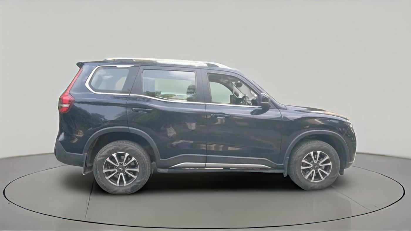 2024 Mahindra SCORPIO-N N Z8 S Petrol AT, Petrol, Automatic, 13,643 km, exterior