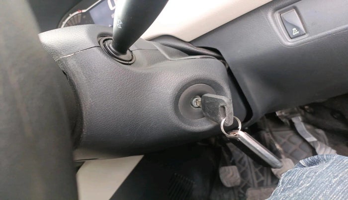 2024 Nissan MAGNITE XE, Petrol, Manual, 18,523 km, interior