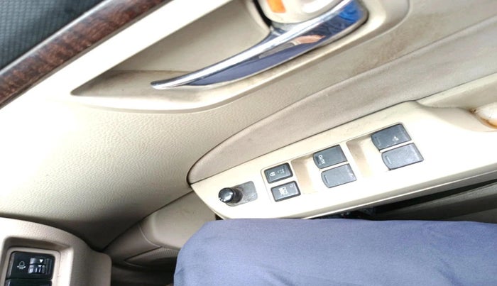 2012 Maruti Swift Dzire VXI, CNG, Manual, 1,03,292 km, interior