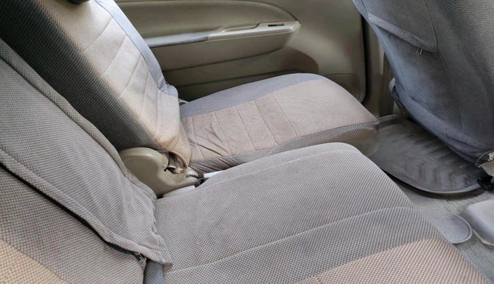 2016 Maruti Ertiga ZDI + SHVS, Diesel, Manual, 1,19,069 km, interior