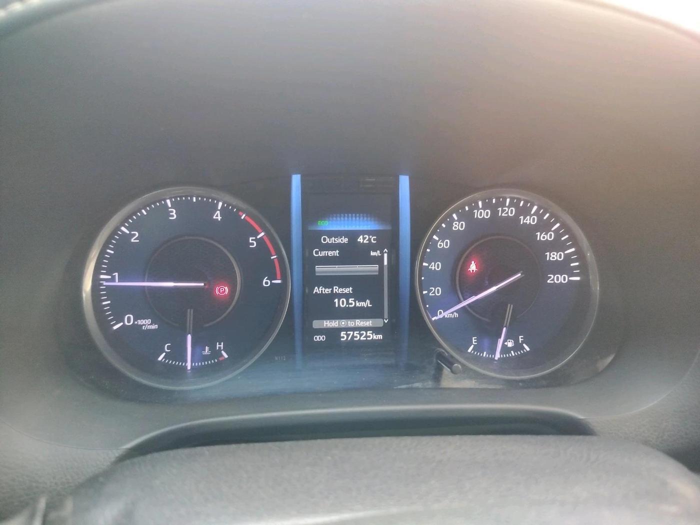 2021 Toyota Fortuner 4X2 MT 2.8 DIESEL, Diesel, Manual, 57,525 km, interior