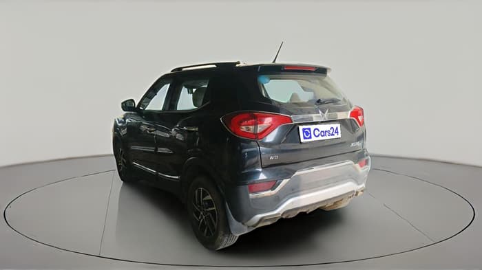 2023 Mahindra XUV300 W8 (O) 1.5 DIESEL, Diesel, Manual, 55,706 km, exterior