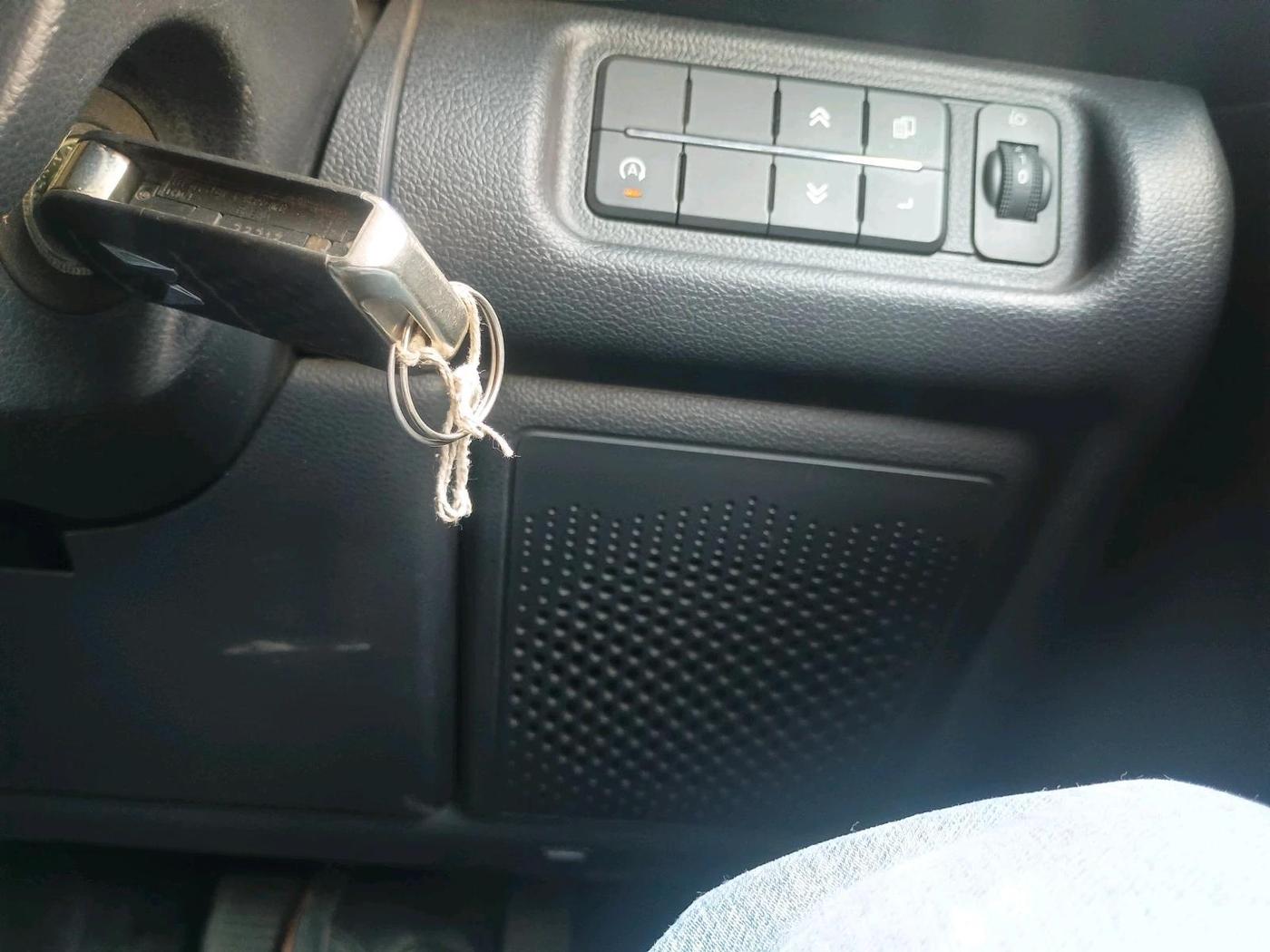 2023 Mahindra Thar LX P 2WD AT HT, Petrol, Automatic, 38,518 km, interior