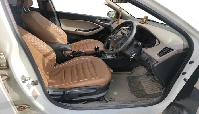 2019 Hyundai Elite i20 SPORTZ PLUS 1.4 CRDI, Diesel, Manual, 80,224 km, interior