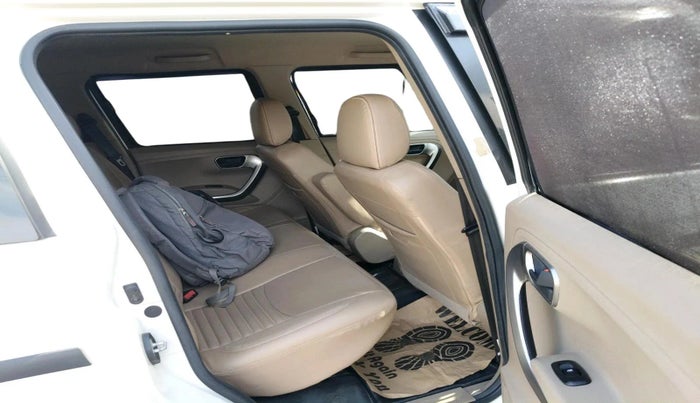 2022 Mahindra BOLERO NEO N10 R, Diesel, Manual, 24,503 km, interior