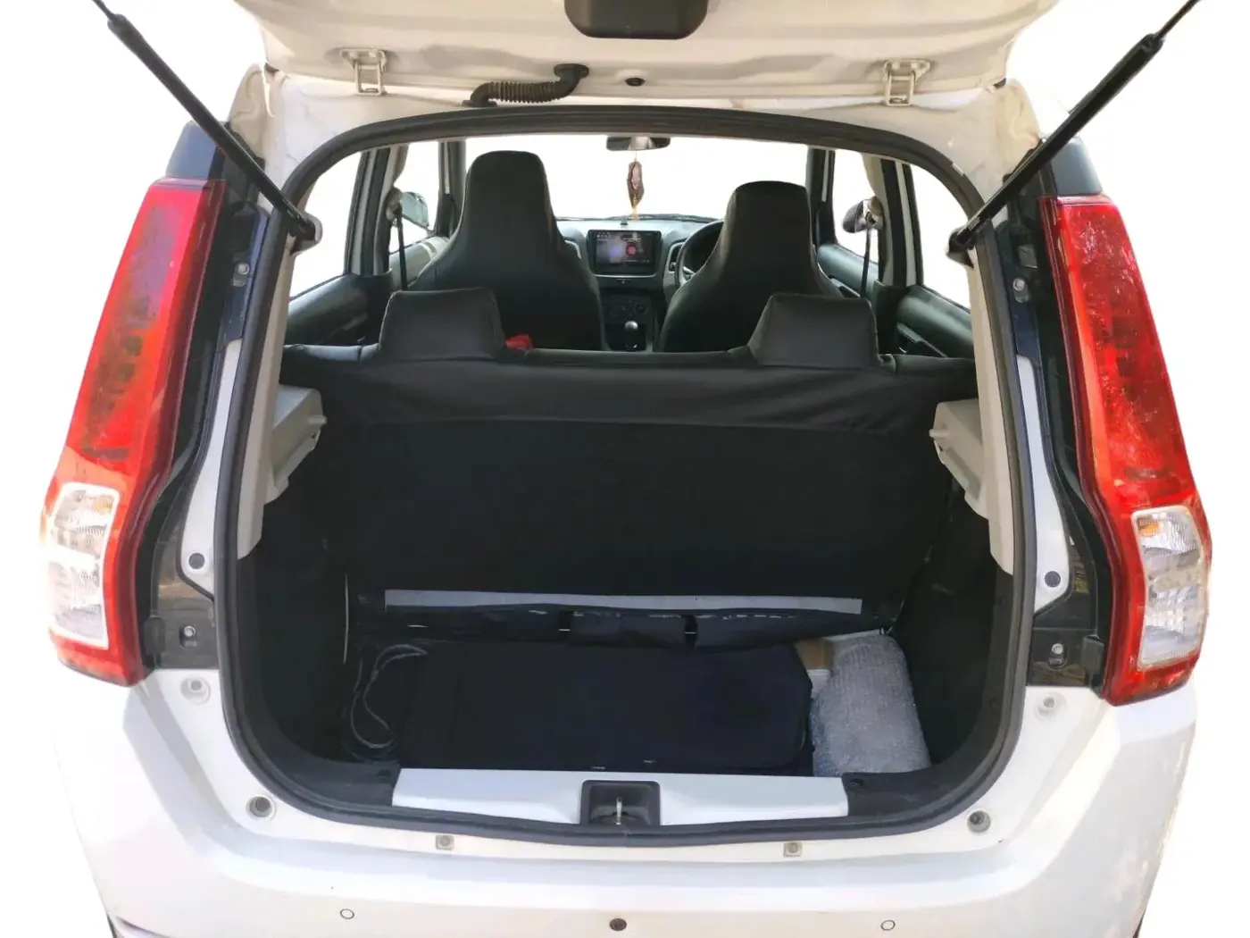 2022 Maruti New Wagon-R LXI 1.0, Petrol, Manual, 52,925 km, exterior