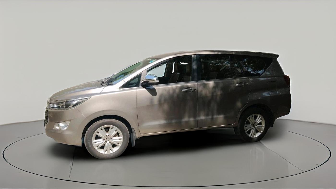 2016 Toyota Innova Crysta 2.7 ZX AT 7 STR, Petrol, Automatic, 1,19,691 km, exterior