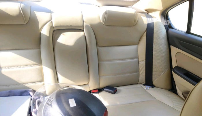 2019 Honda Amaze 1.2L I-VTEC VX, Petrol, Manual, 1,17,736 km, interior