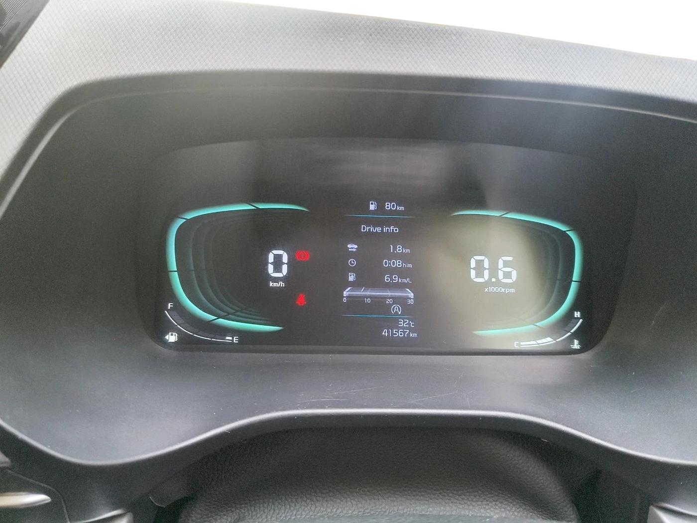 2023 KIA CARENS PRESTIGE 1.5 PETROL 7 STR, Petrol, Manual, 41,567 km, interior
