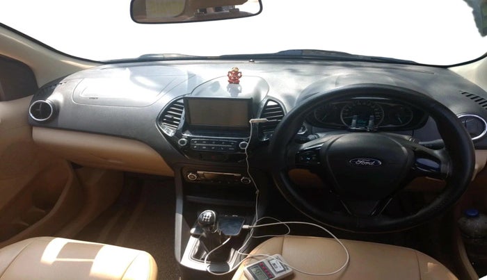 2018 Ford Figo Aspire TITANIUM 1.2 PETROL, Petrol, Manual, 93,074 km, interior