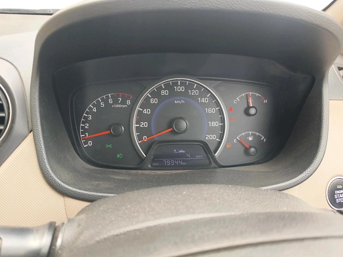 2017 Hyundai Grand i10 ASTA 1.2 KAPPA VTVT, Petrol, Manual, 79,944 km, interior