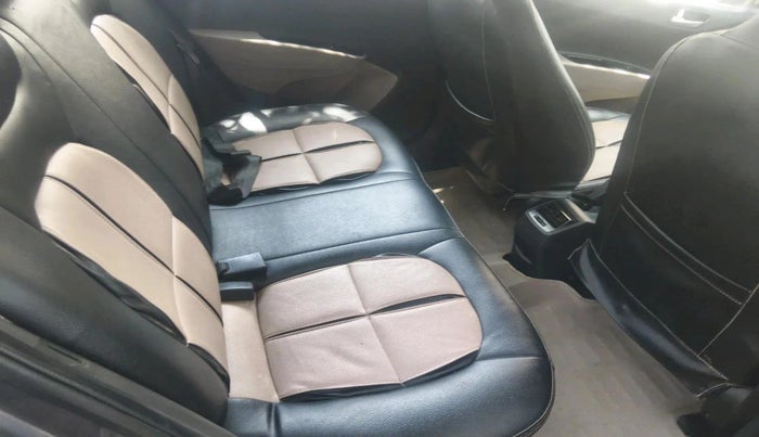 2017 Hyundai Grand i10 SPORTZ 1.2 KAPPA VTVT, Petrol, Manual, 58,419 km, interior
