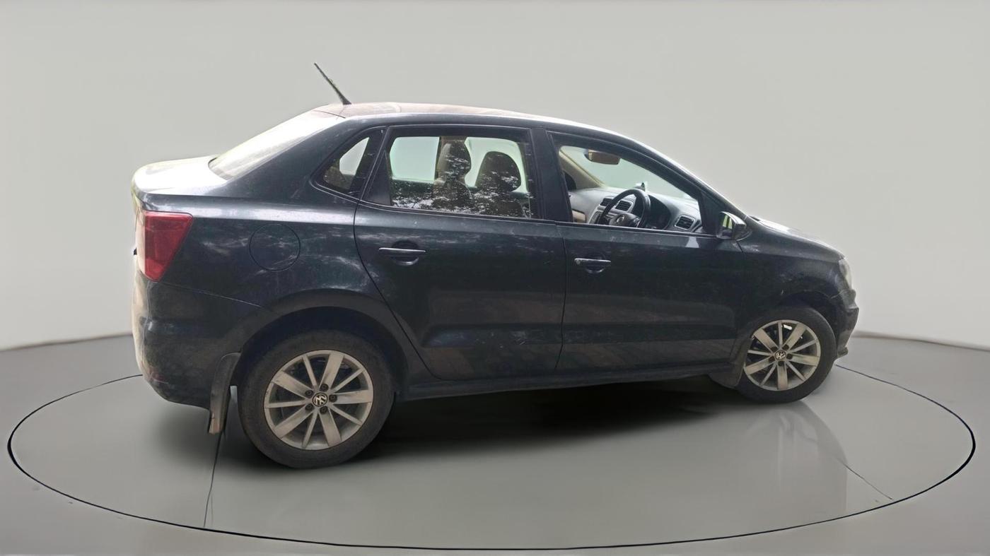 2016 Volkswagen Ameo HIGHLINE1.2L, Petrol, Manual, 1,49,797 km, exterior