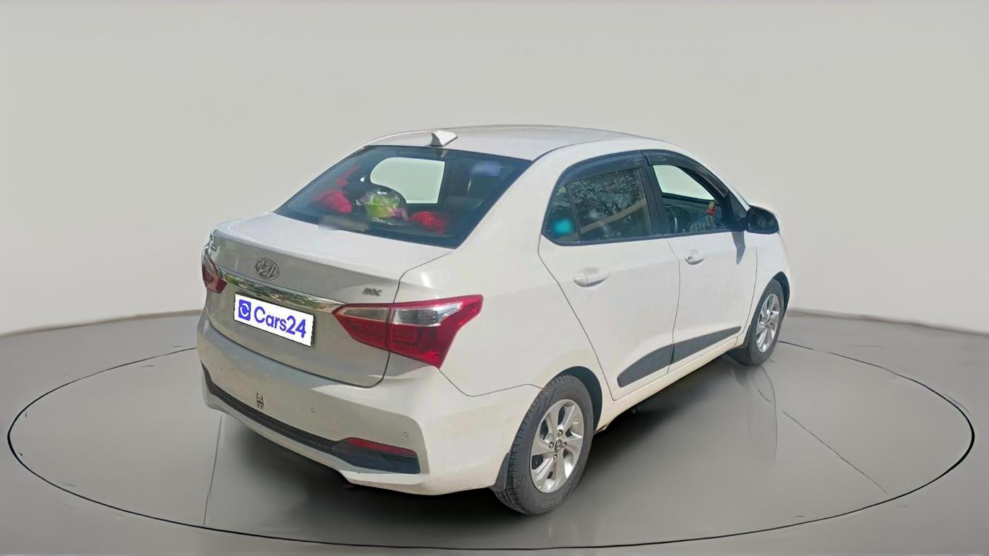 2018 Hyundai Xcent SX 1.2, Petrol, Manual, 1,22,903 km, exterior
