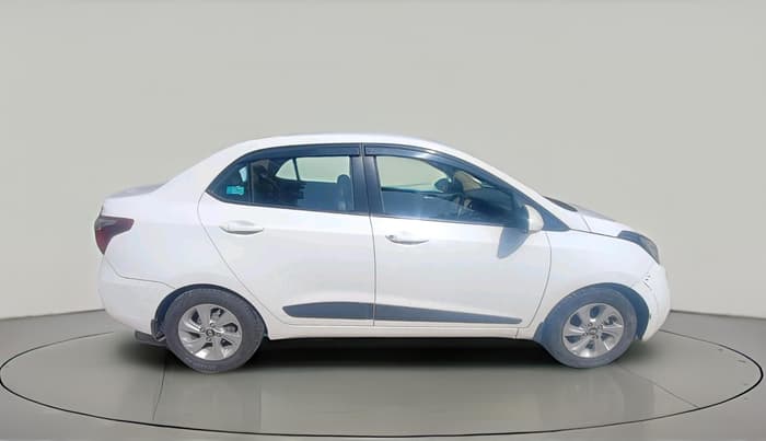 2018 Hyundai Xcent SX 1.2, Petrol, Manual, 1,22,903 km, exterior