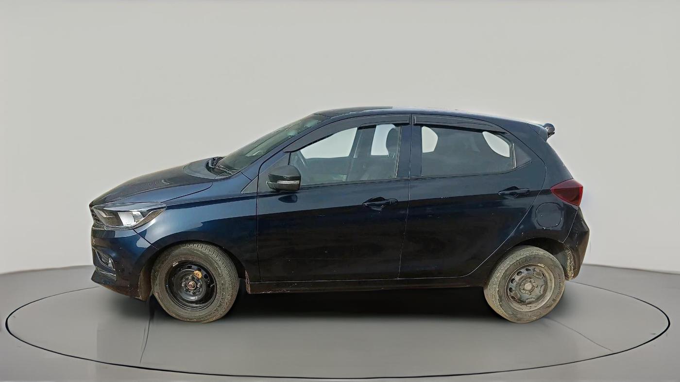 2022 Tata Tiago XT CNG, CNG, Manual, 1,08,444 km, exterior